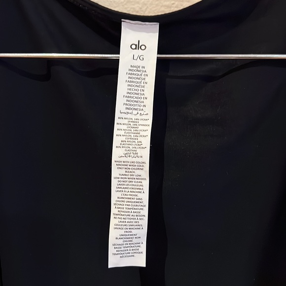 Alo Cropped Escalate Wrap Top in Black - Picture 8 of 10